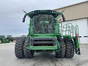 Main image John Deere S780 9