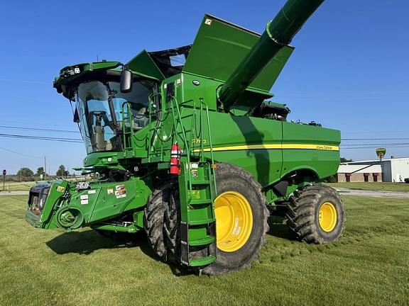 Image of John Deere S780 Primary image
