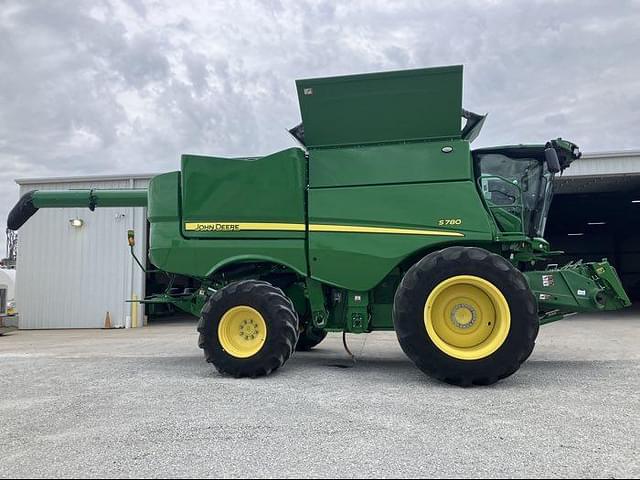 Image of John Deere S780 equipment image 3