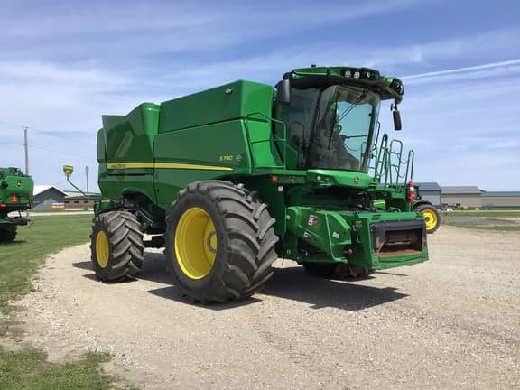 Image of John Deere S780 equipment image 3