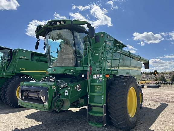 Image of John Deere S780 equipment image 2