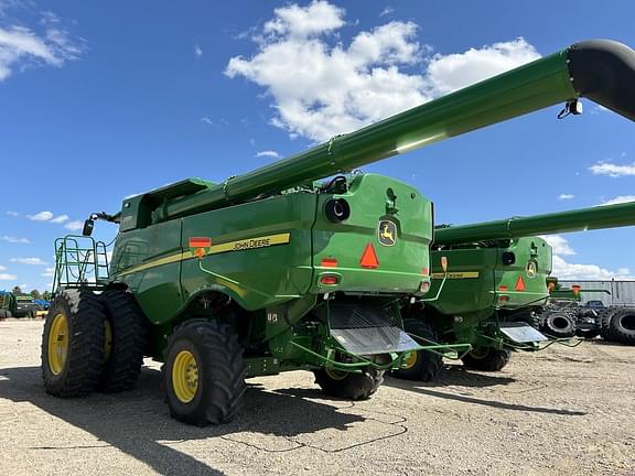Image of John Deere S780 equipment image 3