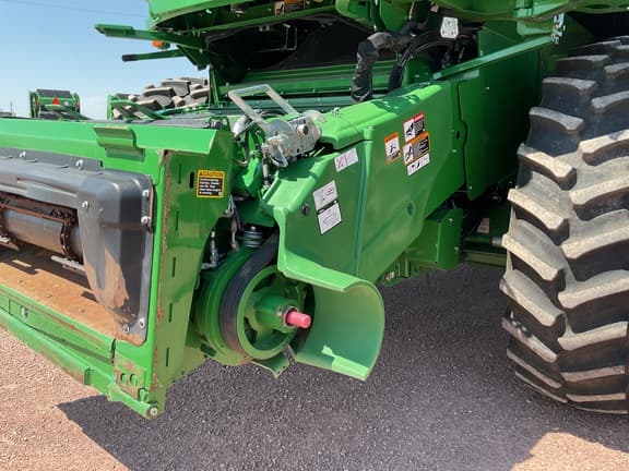 Image of John Deere S780 equipment image 3