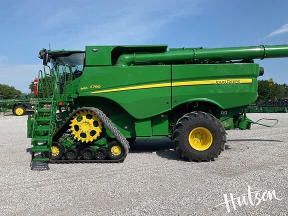 Image of John Deere S780 equipment image 4