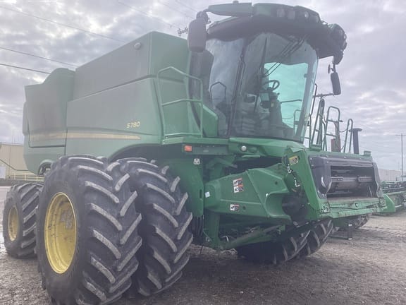 2023 John Deere S780 Equipment Image0
