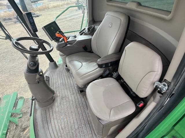 Image of John Deere S780 equipment image 4