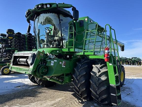 Image of John Deere S780 equipment image 3