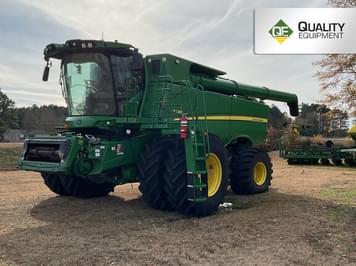 Main image John Deere S780