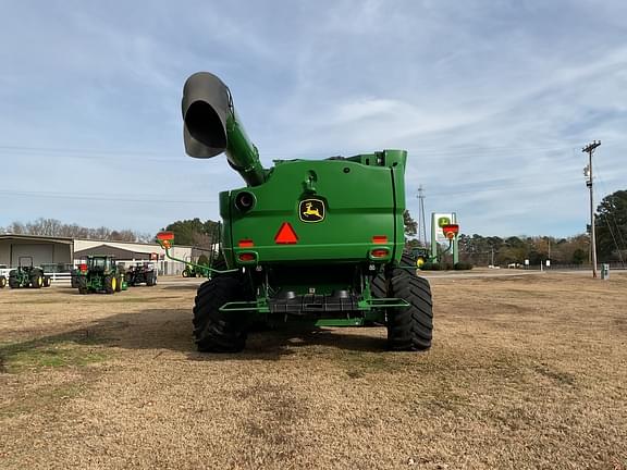 Image of John Deere S780 equipment image 3