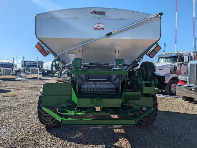 Image of John Deere S780 equipment image 3