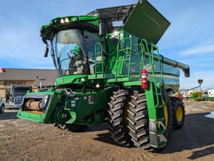 2023 John Deere S780 Image