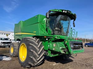 2023 John Deere S780 Image