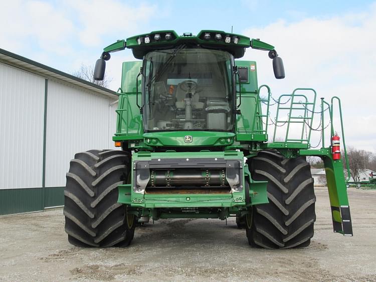 Main image John Deere S780 4