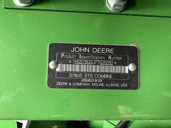 Image of John Deere S780 equipment image 1