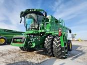 Thumbnail image John Deere S780 1