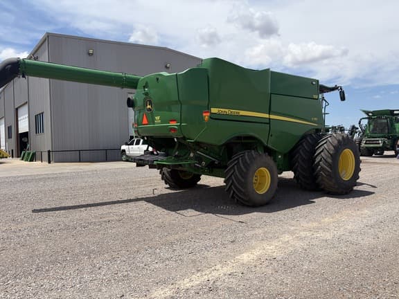 Image of John Deere S780 equipment image 4