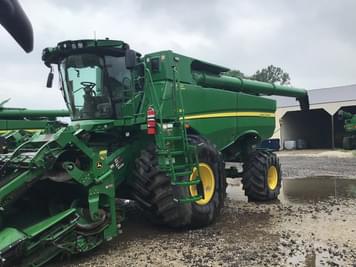 Main image John Deere S780