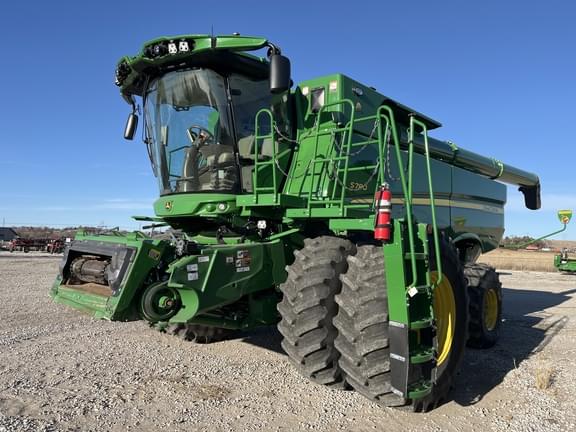 Image of John Deere S780 Primary image