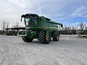 Thumbnail image John Deere S780 1