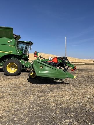 Image of John Deere S780 equipment image 4