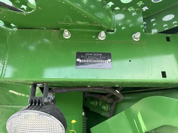 Image of John Deere S780 equipment image 4