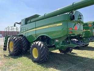 Main image John Deere S780 25