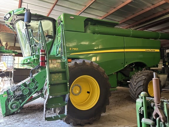 2023 John Deere S780 Equipment Image0