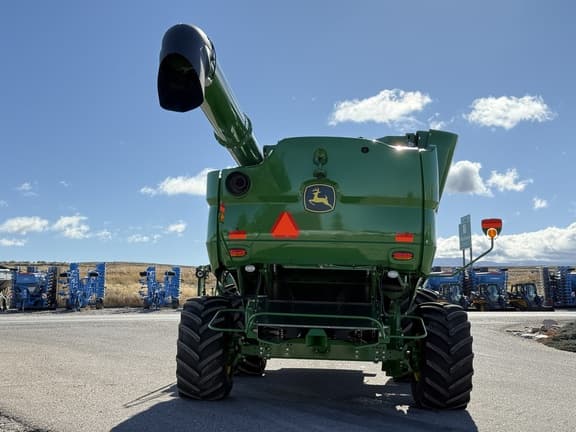 Image of John Deere S780 equipment image 3
