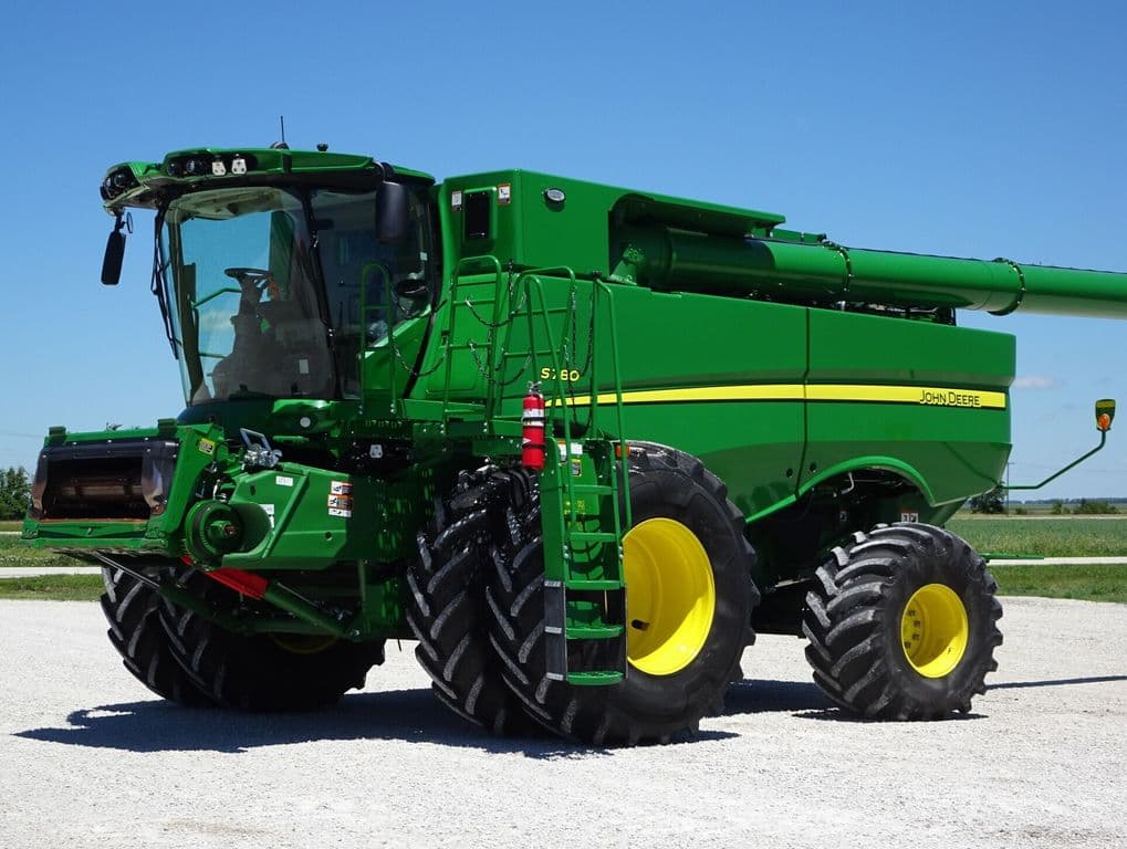 Image of John Deere S780 Primary image