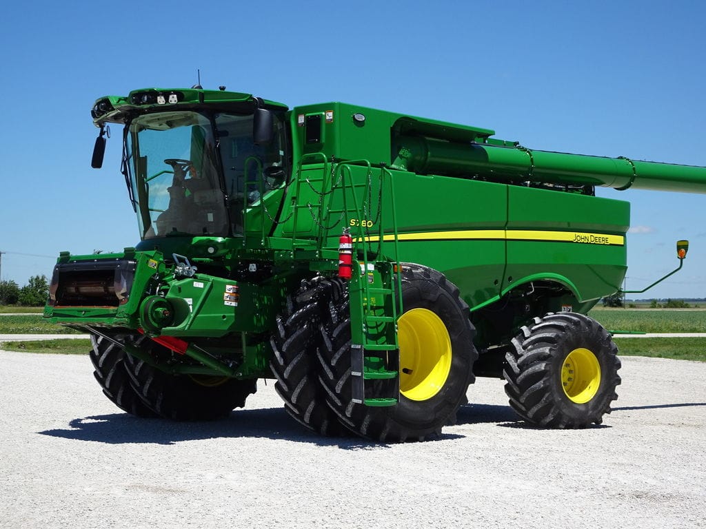 2023 John Deere S780 Equipment Image0