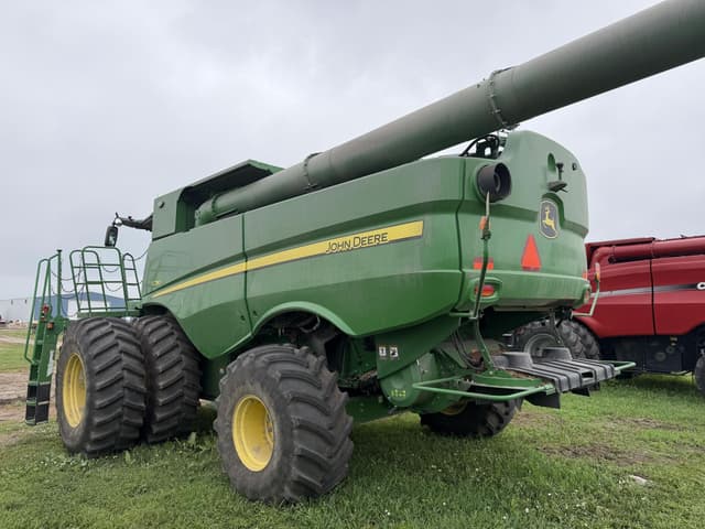 Image of John Deere S780 equipment image 3