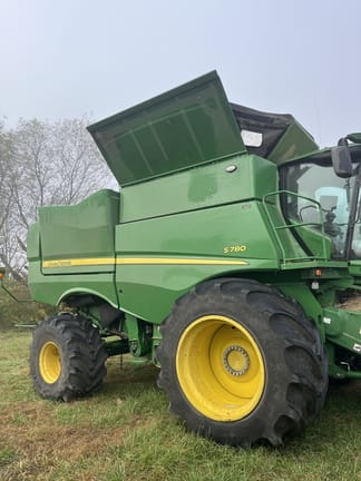 2023 John Deere S780 Equipment Image0
