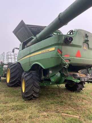 Image of John Deere S780 equipment image 3