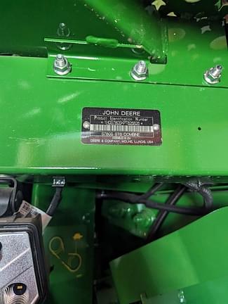 Image of John Deere S780 equipment image 2