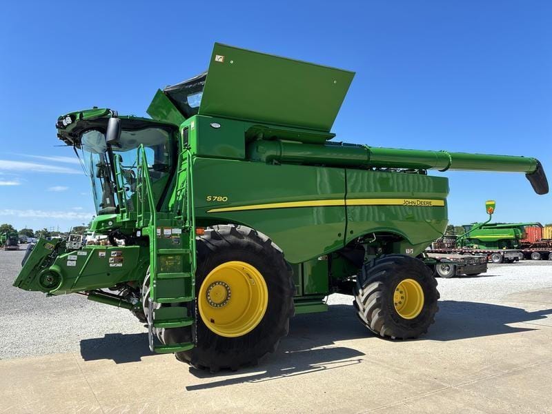 2023 John Deere S780 Equipment Image0