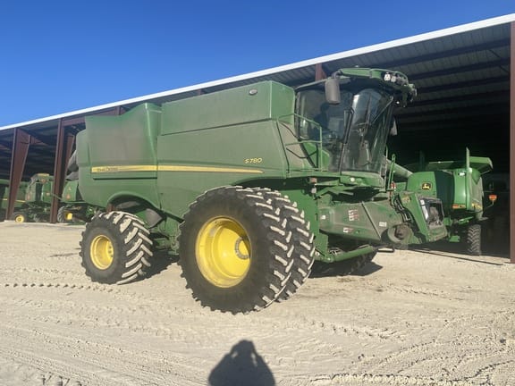 2023 John Deere S780 Equipment Image0