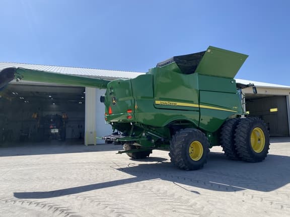 Image of John Deere S780 equipment image 3