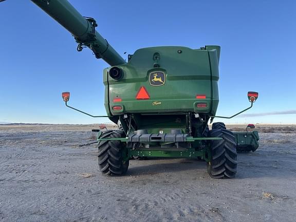 Image of John Deere S780 equipment image 3