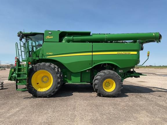 Image of John Deere S780 equipment image 4