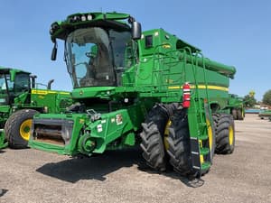 2023 John Deere S780 Image