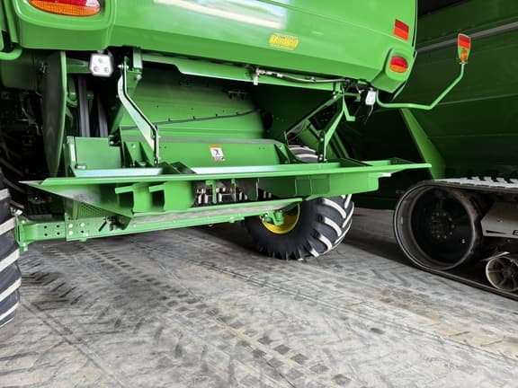 Image of John Deere S780 equipment image 3