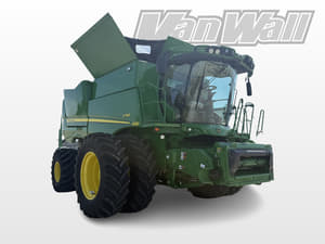 2023 John Deere S780 Image