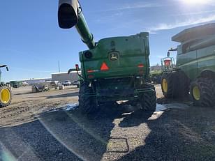 Main image John Deere S780 9