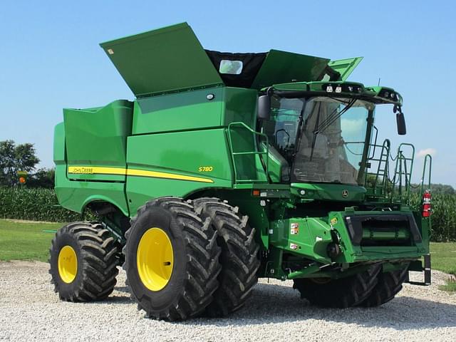 Image of John Deere S780 equipment image 3