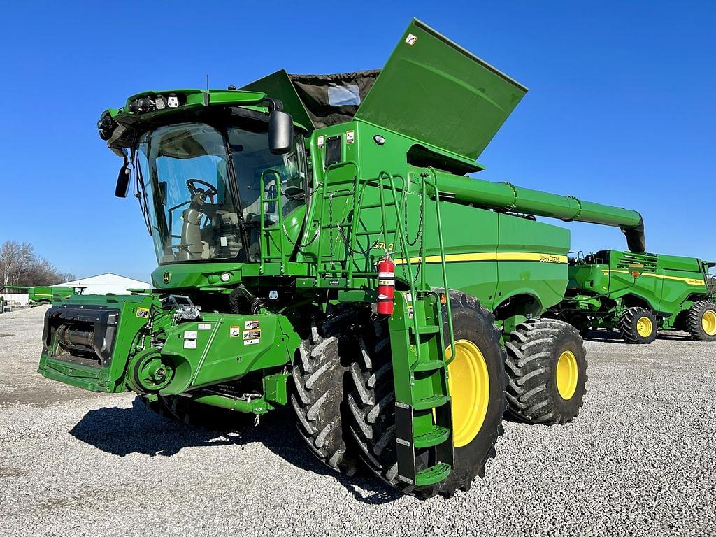 Image of John Deere S780 Primary image