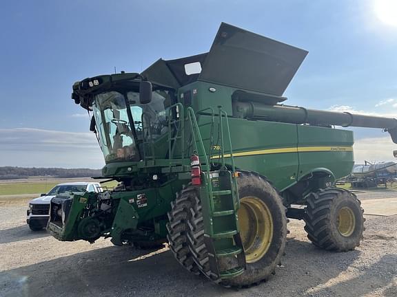 Image of John Deere S780 equipment image 3
