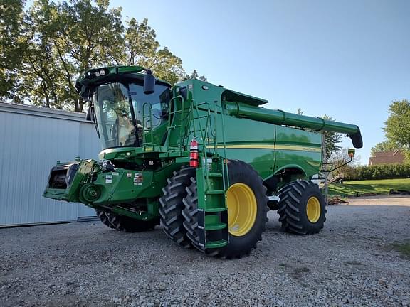 Image of John Deere S780 Primary image