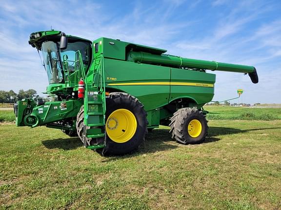 Image of John Deere S780 equipment image 3