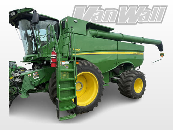Image of John Deere S780 Primary image