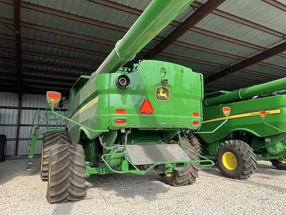 Image of John Deere S780 equipment image 4